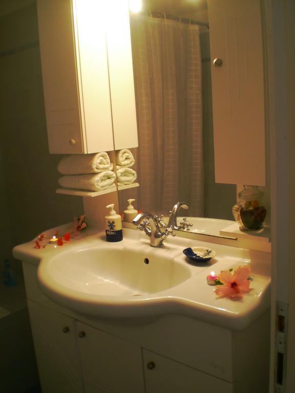 Paros Rita Studios Piso Livadi Room photo